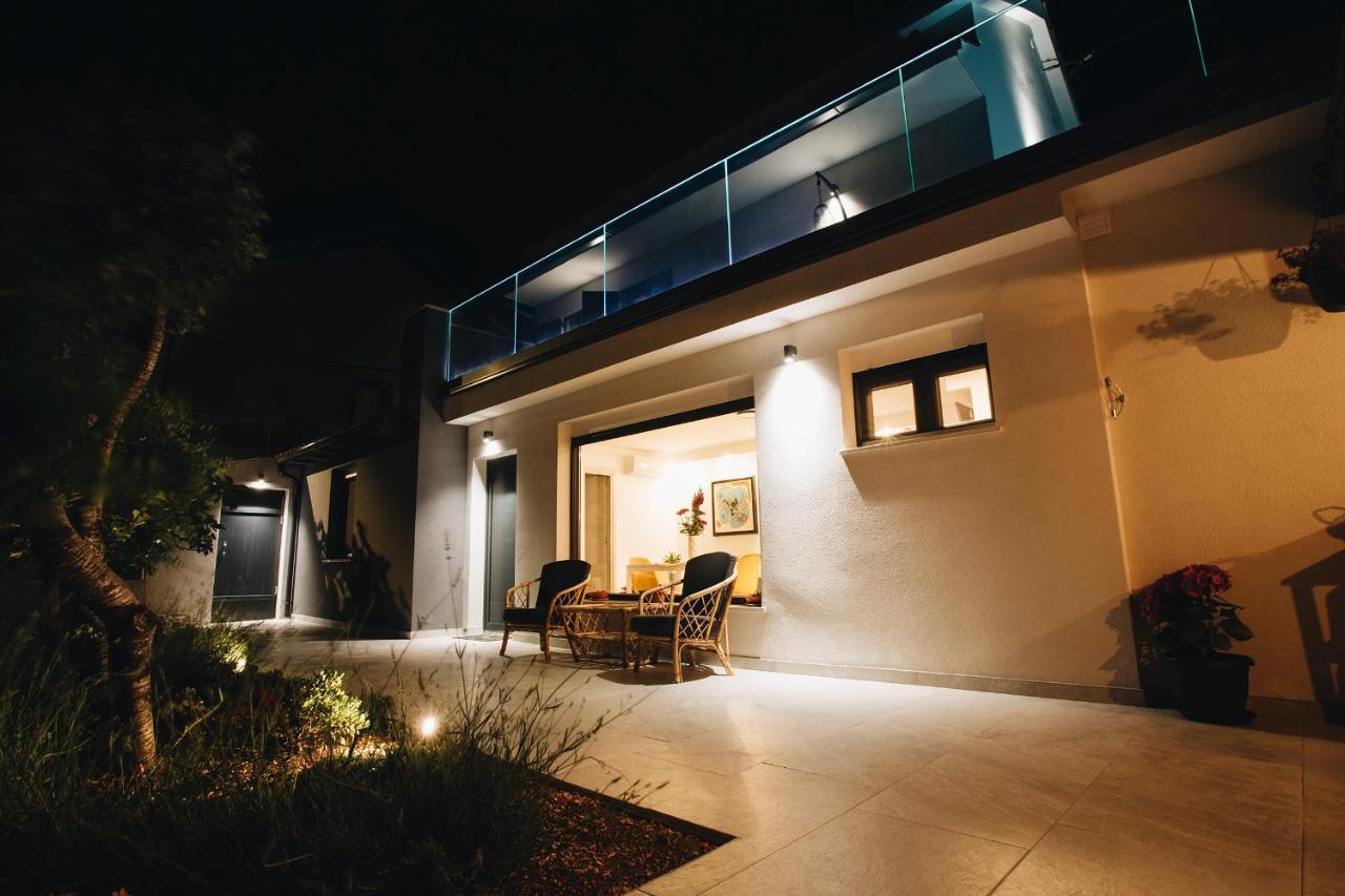 Villa Magna - Seaside Villa With Pool And Sauna Τρογκίρ Εξωτερικό φωτογραφία